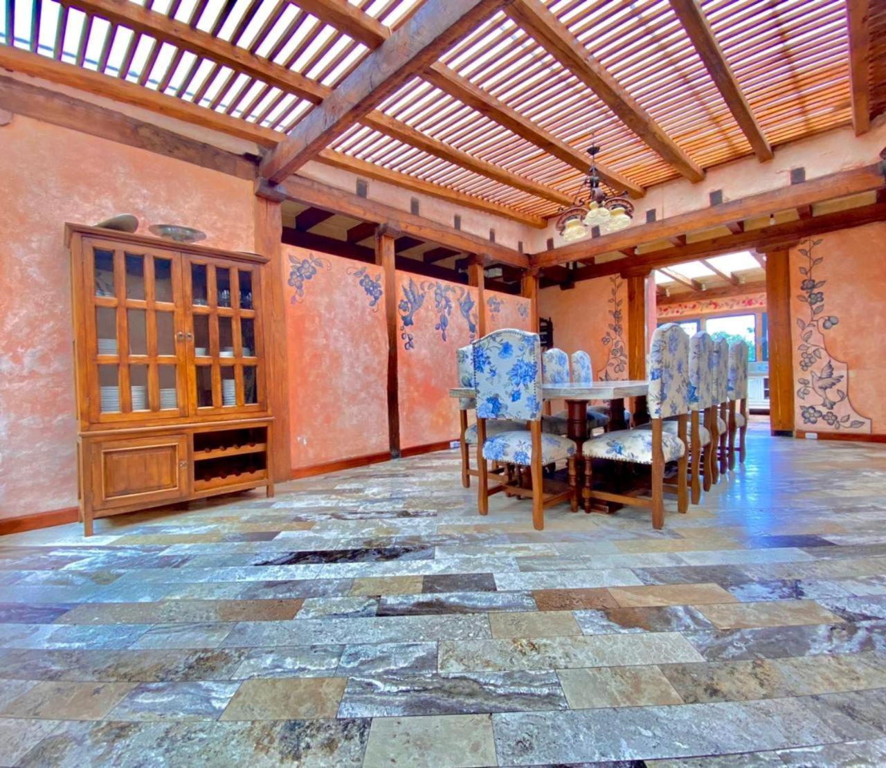 圣胡安德拉维加庄园住宿加早餐旅馆 奥塔瓦洛 外观 照片